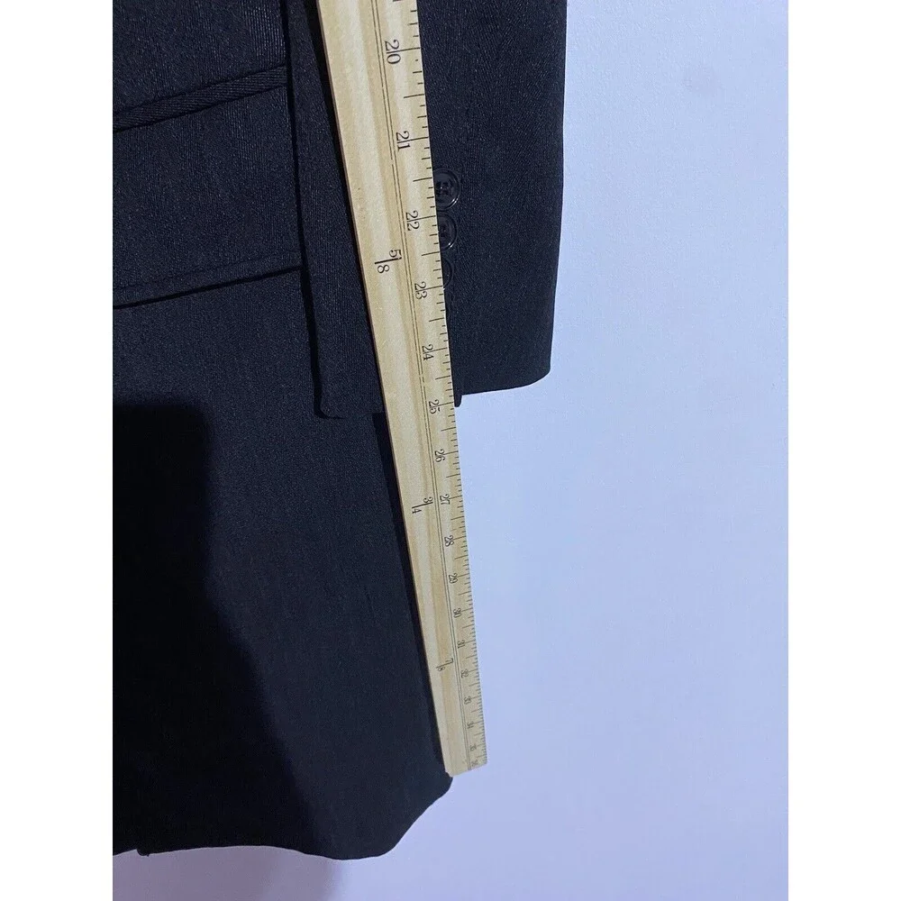 Zara pre loved